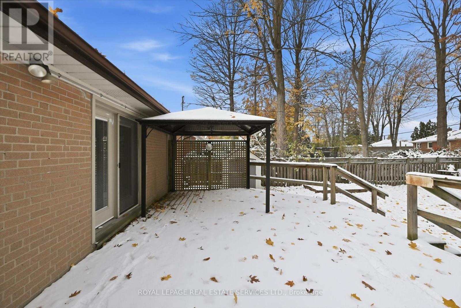 Main Level - 419 Hampton Heath Road, Burlington, Ontario  L7L 4R3 - Photo 35 - W12537882