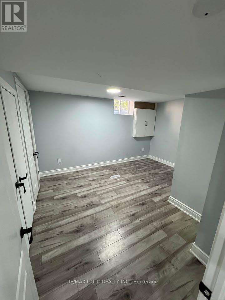 Basement - 98 Centre Street N, Brampton, Ontario  L6V 2Z3 - Photo 8 - W12537886