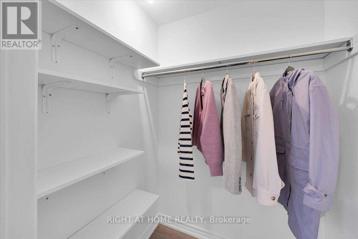 64 Worthington Drive, Oakville, Ontario  L6L 1C9 - Photo 26 - W12537890