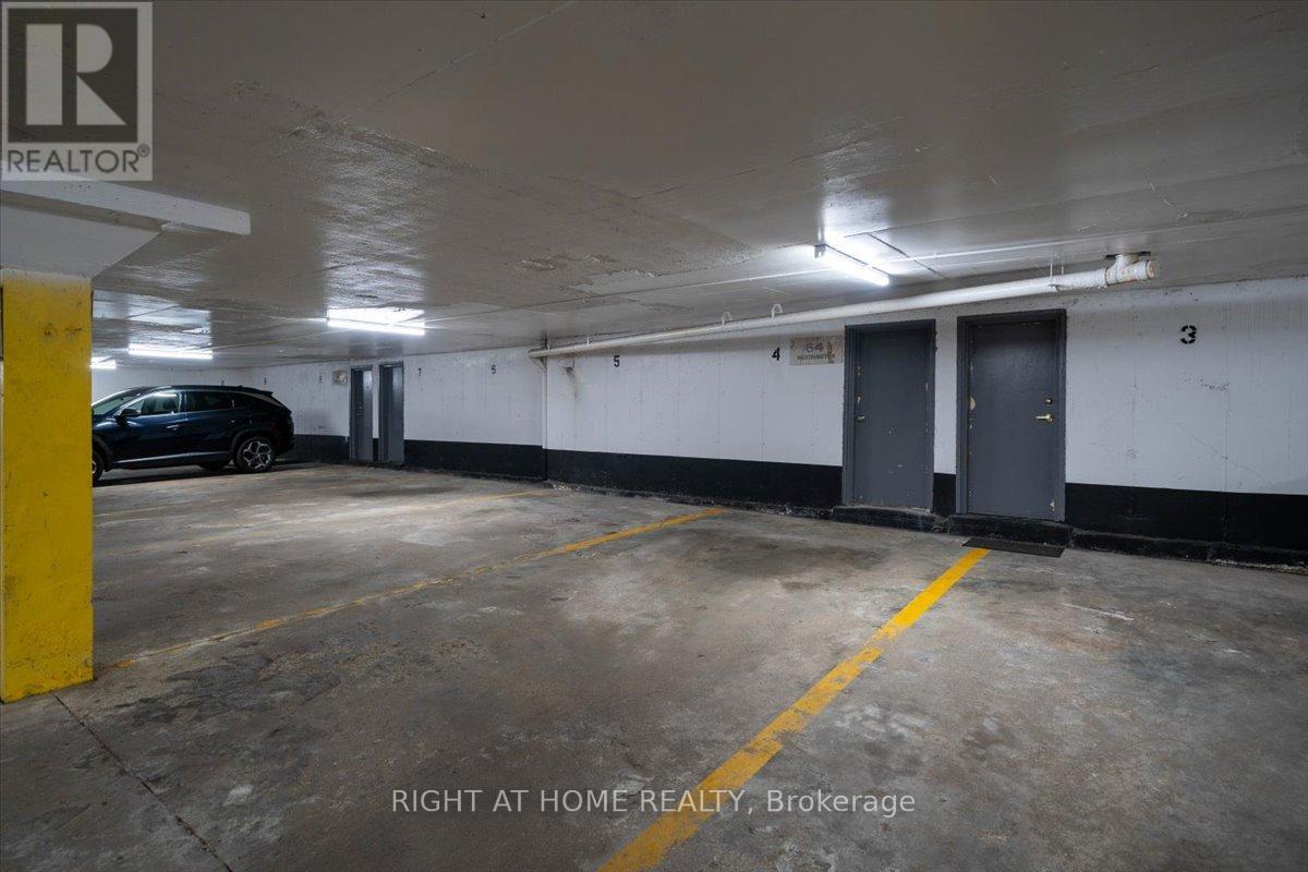 64 Worthington Drive, Oakville, Ontario  L6L 1C9 - Photo 28 - W12537890