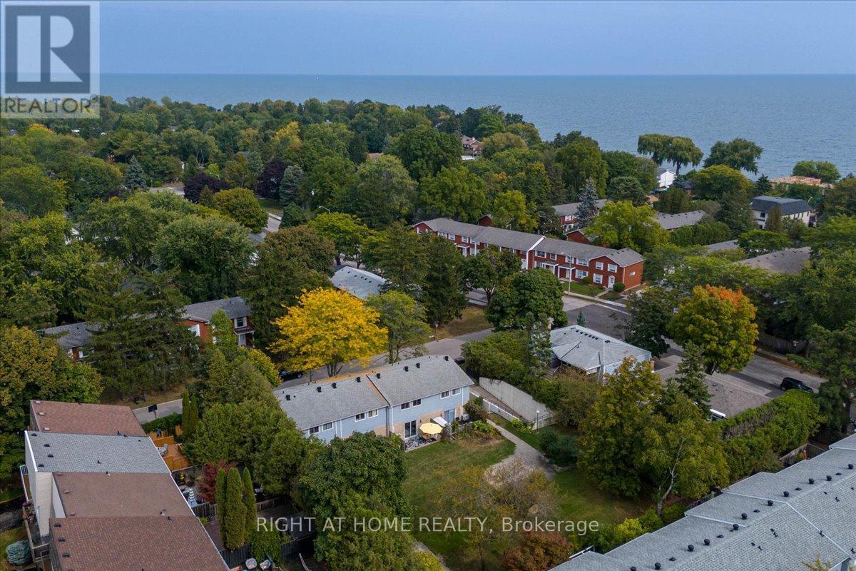 64 Worthington Drive, Oakville, Ontario  L6L 1C9 - Photo 32 - W12537890