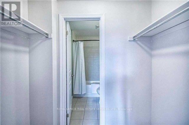 140 - 570 Lolita Gardens, Mississauga, Ontario  L5A 0A1 - Photo 15 - W12537902