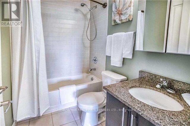 140 - 570 Lolita Gardens, Mississauga, Ontario  L5A 0A1 - Photo 16 - W12537902