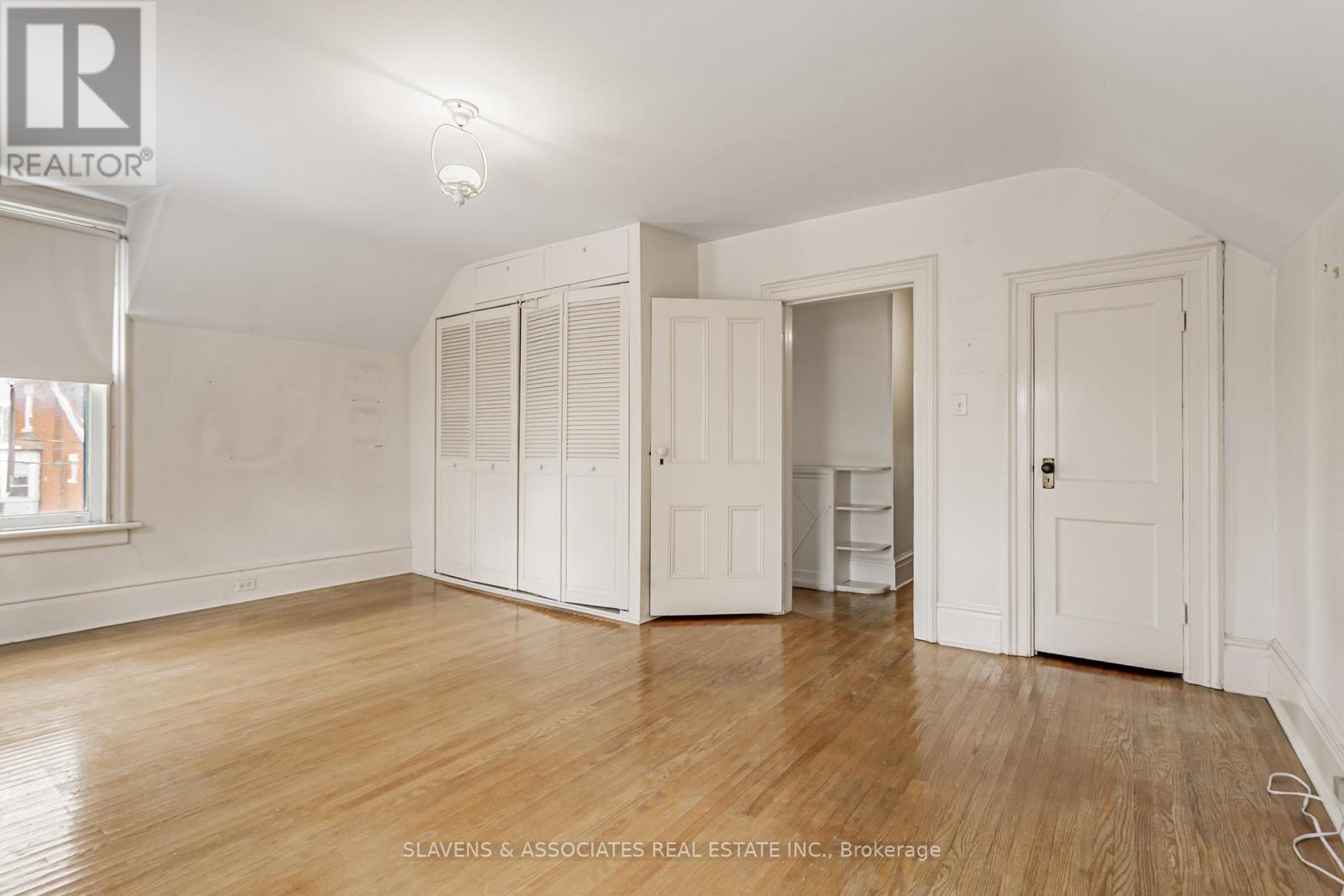 49 Queens Drive, Toronto, Ontario  M9N 2H3 - Photo 23 - W12537938