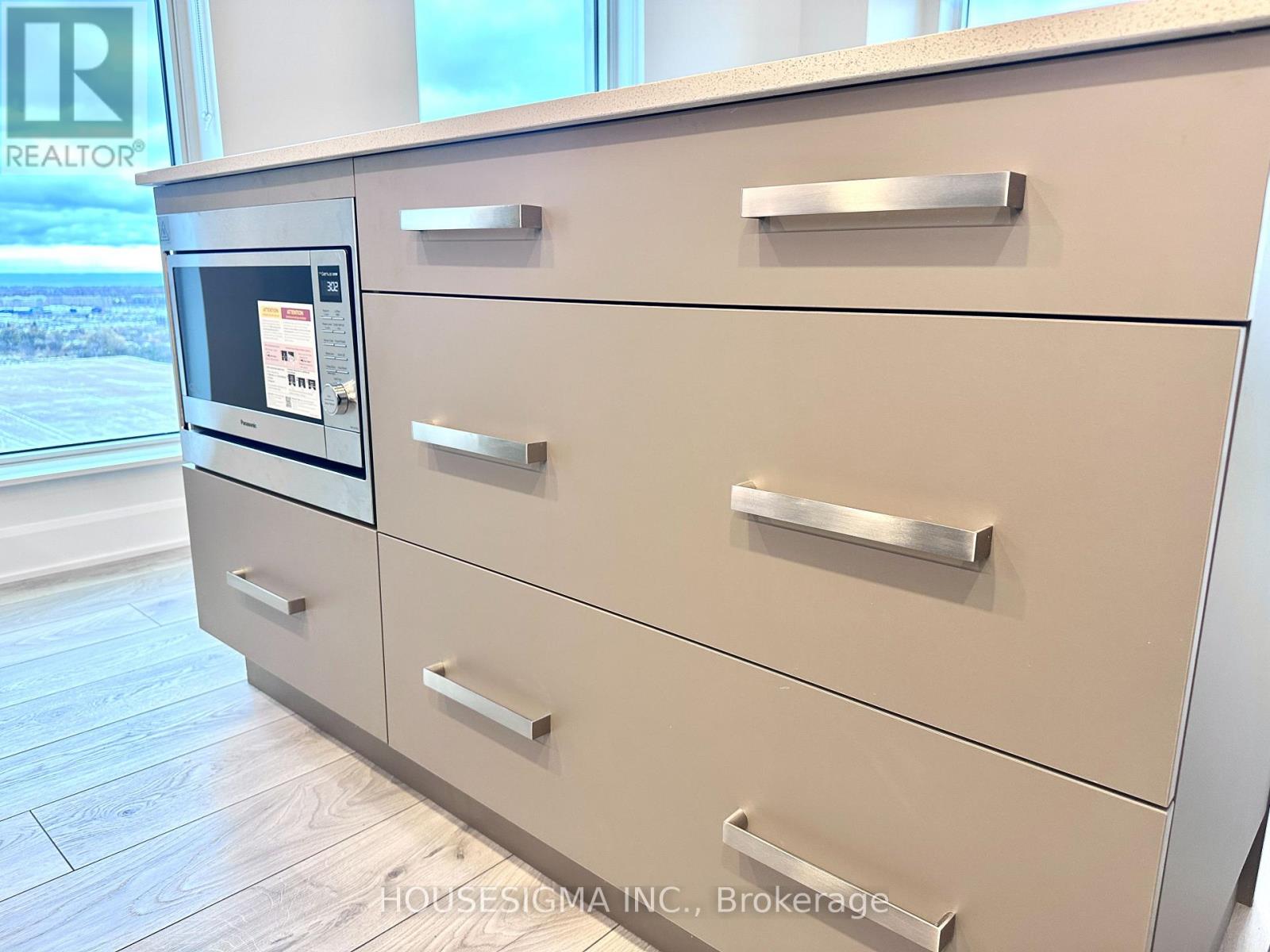 1702 - 3240 William Coltson Avenue, Oakville, Ontario  L6H 8C8 - Photo 15 - W12537958