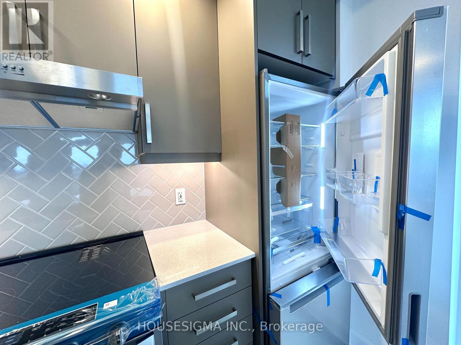 1702 - 3240 William Coltson Avenue, Oakville, Ontario  L6H 8C8 - Photo 17 - W12537958