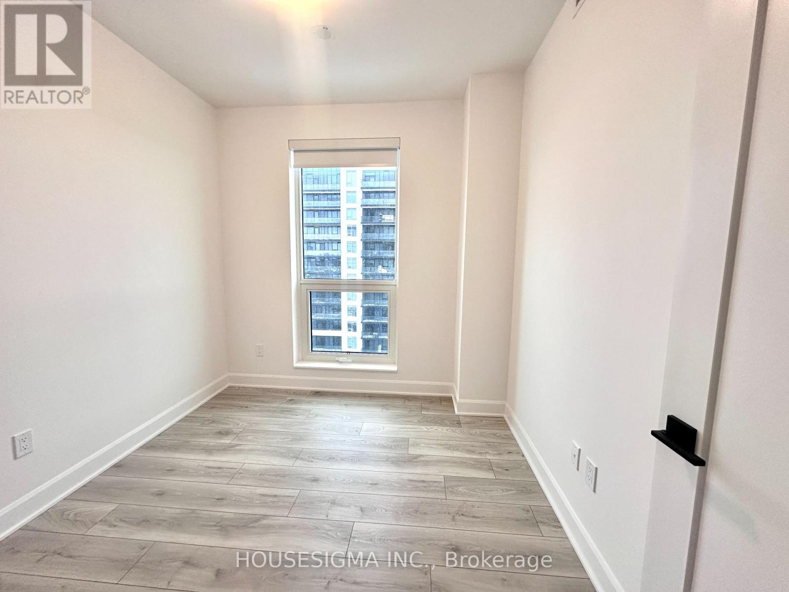 1702 - 3240 William Coltson Avenue, Oakville, Ontario  L6H 8C8 - Photo 29 - W12537958