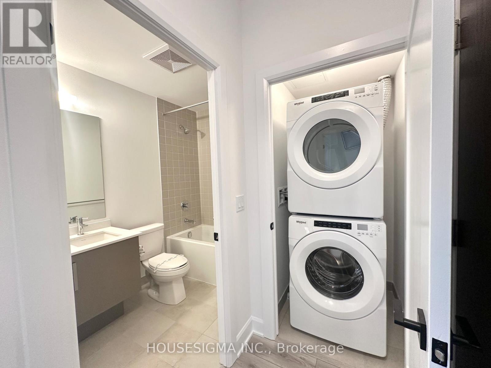 1702 - 3240 William Coltson Avenue, Oakville, Ontario  L6H 8C8 - Photo 31 - W12537958