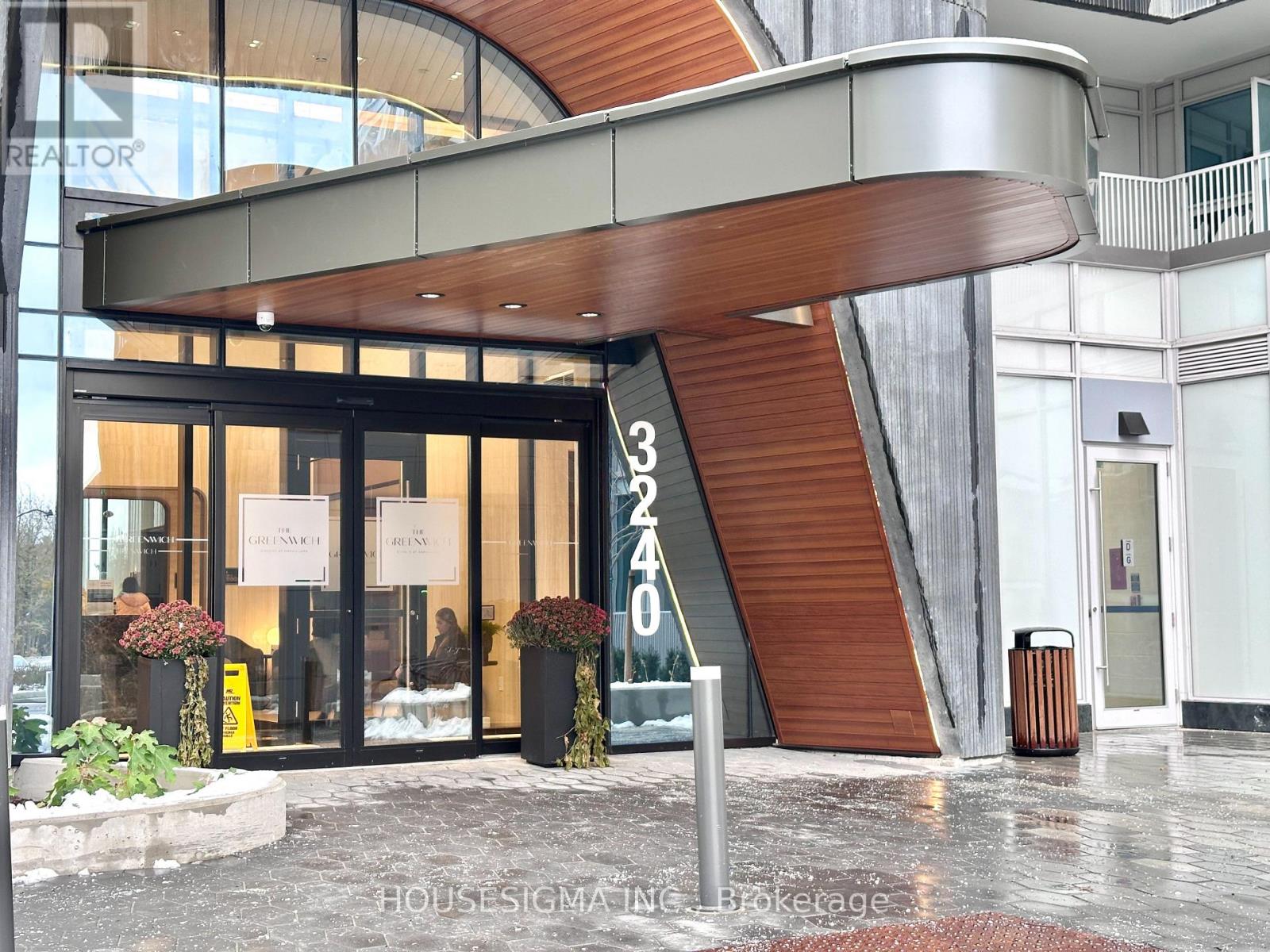 1702 - 3240 William Coltson Avenue, Oakville, Ontario  L6H 8C8 - Photo 44 - W12537958