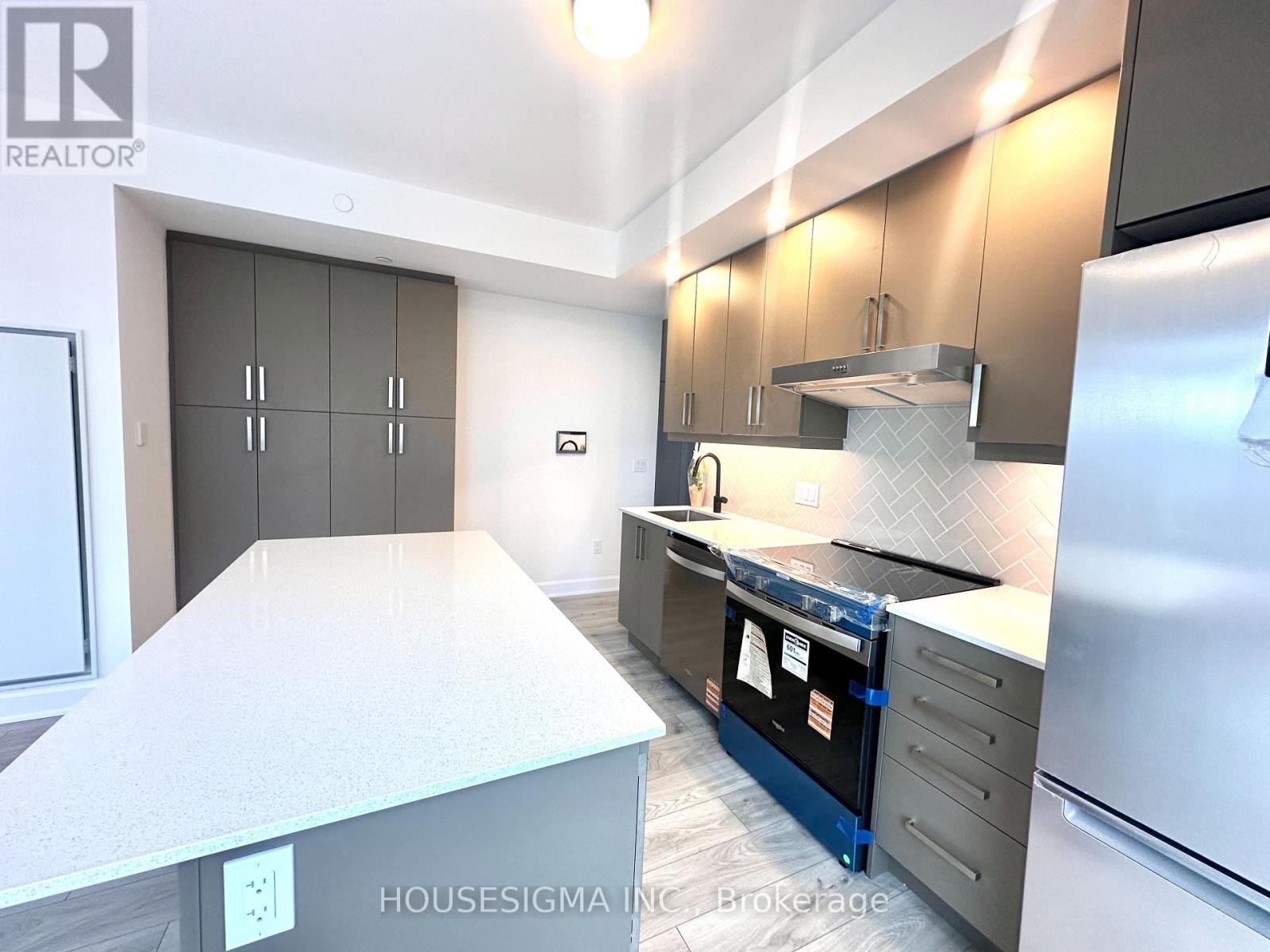 1702 - 3240 William Coltson Avenue, Oakville, Ontario  L6H 8C8 - Photo 9 - W12537958