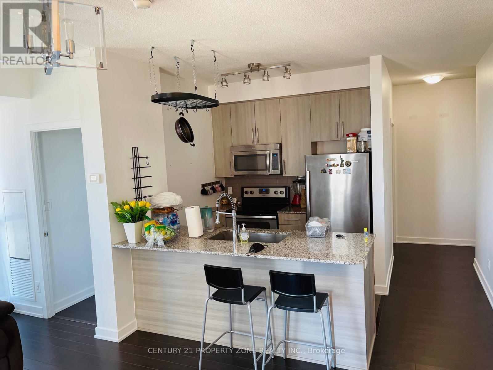 1006 - 4099 Brickstone Mews, Mississauga, Ontario  L5B 0G2 - Photo 14 - W12537984