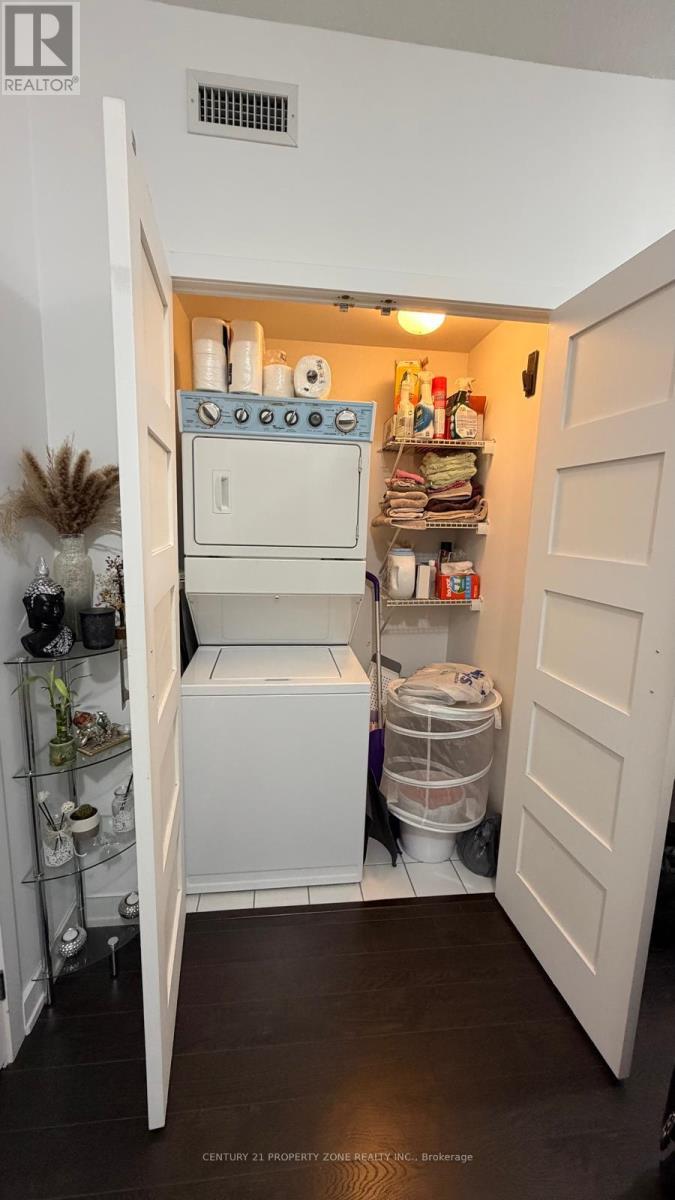 1006 - 4099 Brickstone Mews, Mississauga, Ontario  L5B 0G2 - Photo 16 - W12537984