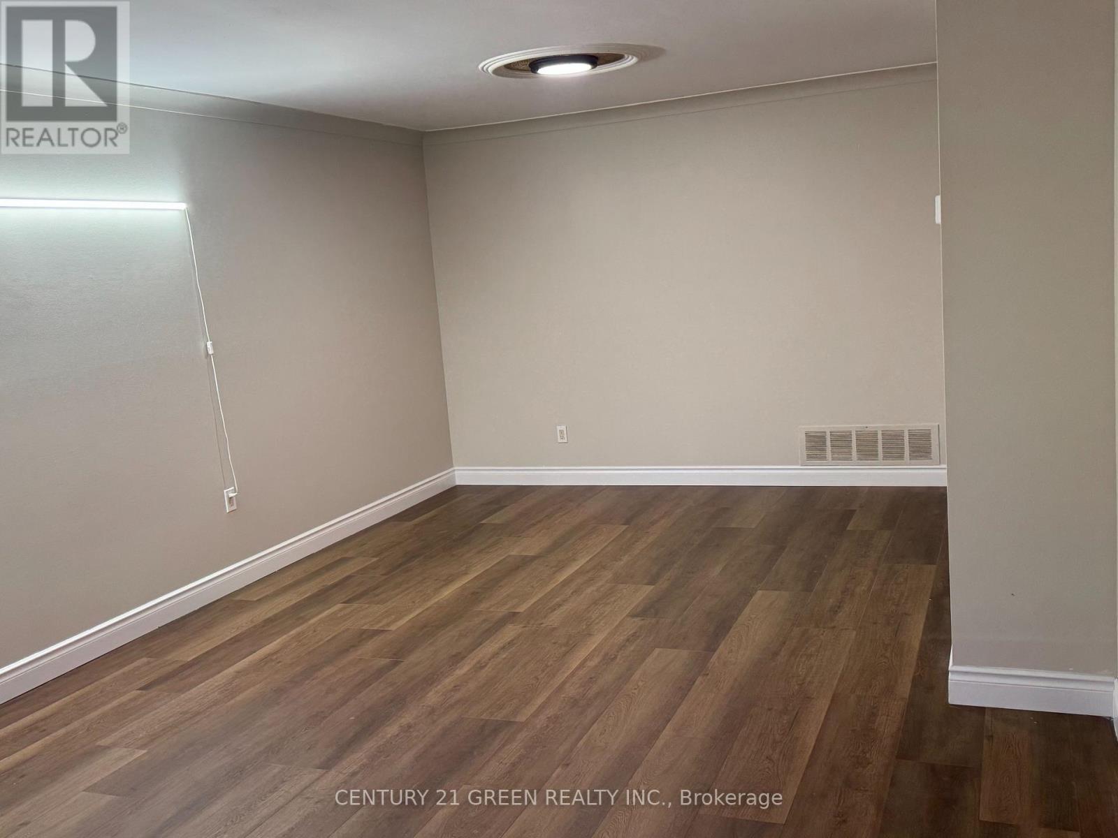 56 Petunias Road Sw, Brampton, Ontario  L6V 3G8 - Photo 8 - W12537992