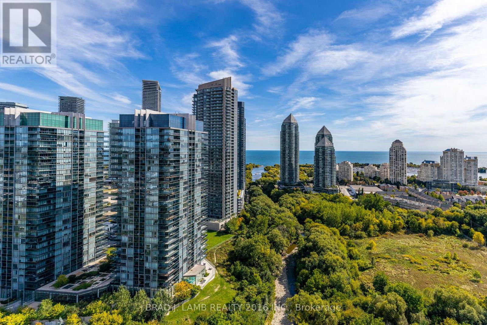 2425 - 165 Legion Road N, Toronto, Ontario  M8Y 0B3 - Photo 19 - W12538030