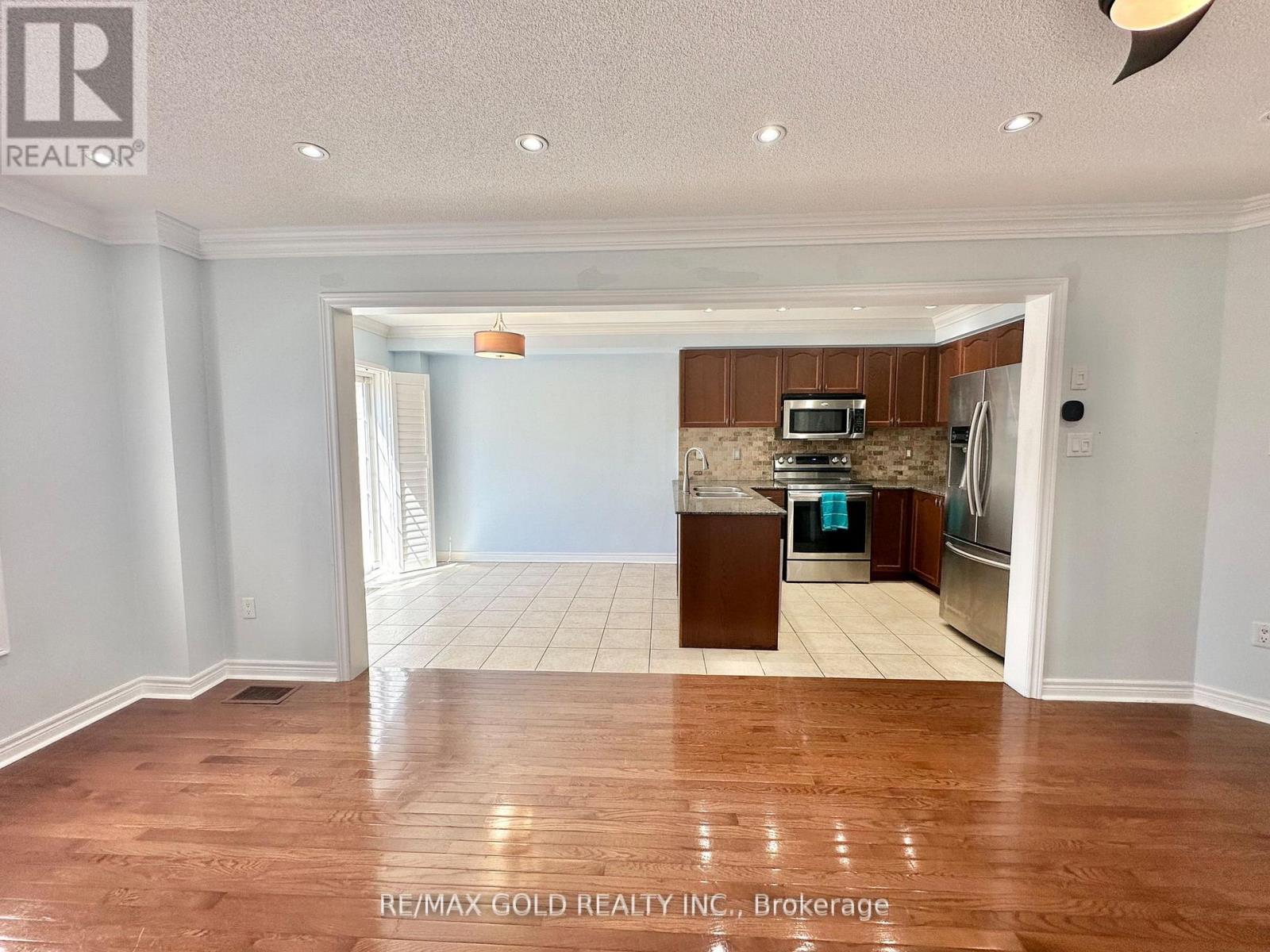 1413 Costigan Road, Milton, Ontario  L9T 0Y7 - Photo 6 - W12538078