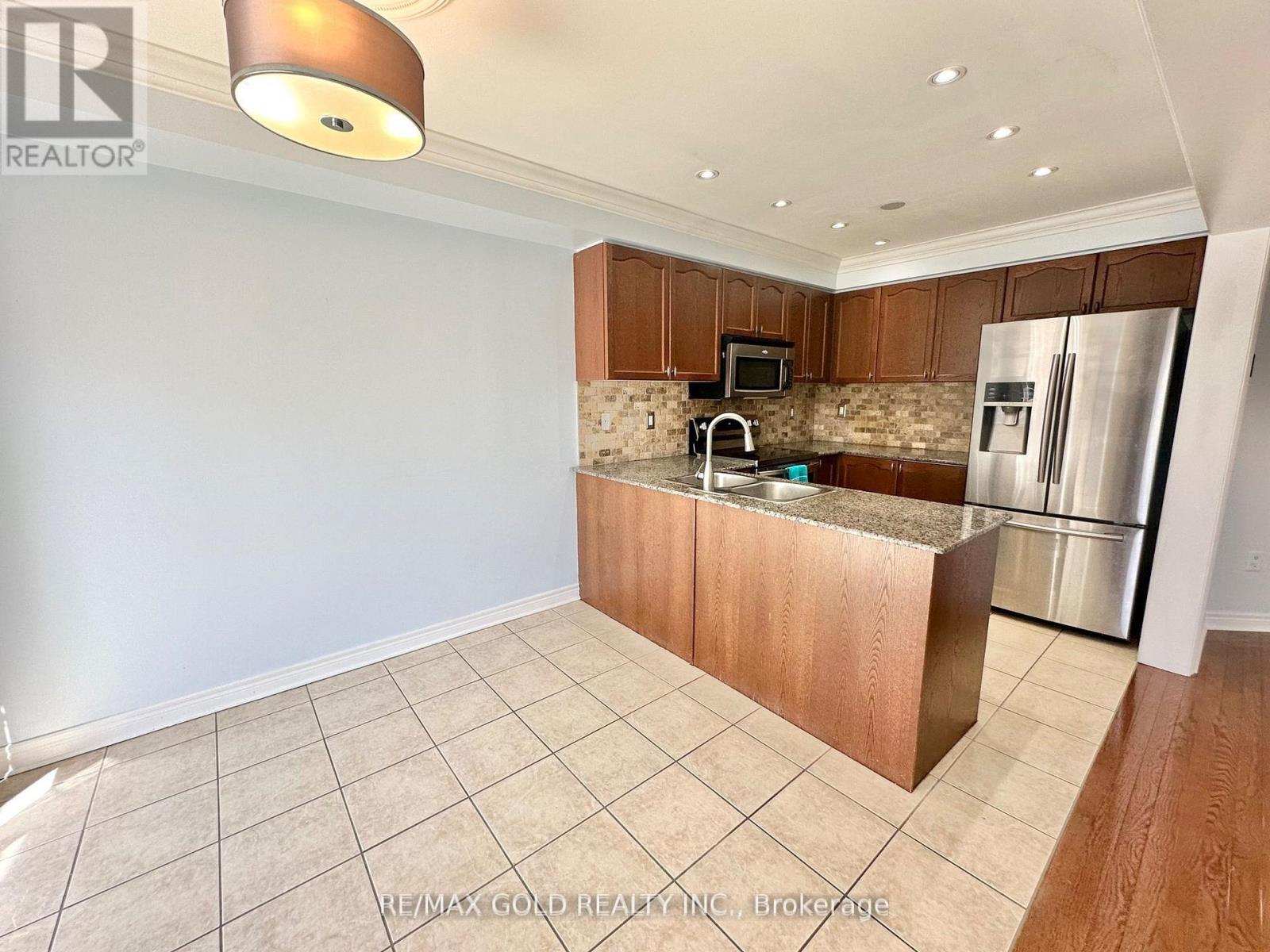 1413 Costigan Road, Milton, Ontario  L9T 0Y7 - Photo 9 - W12538078