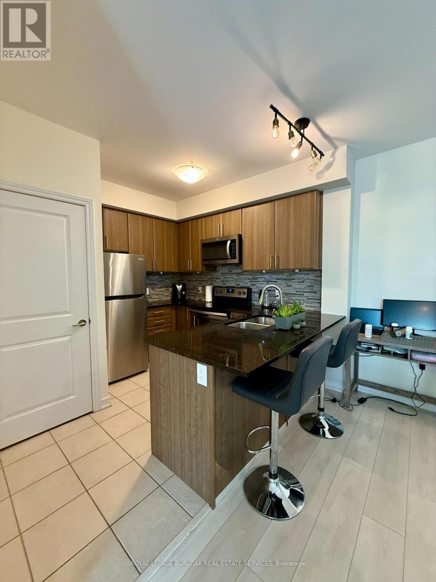 202 - 2393 Bronte Road, Oakville, Ontario  L6M 1P5 - Photo 18 - W12538088