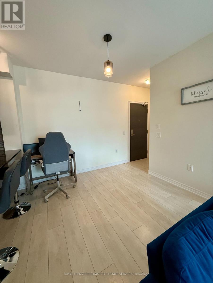 202 - 2393 Bronte Road, Oakville, Ontario  L6M 1P5 - Photo 21 - W12538088