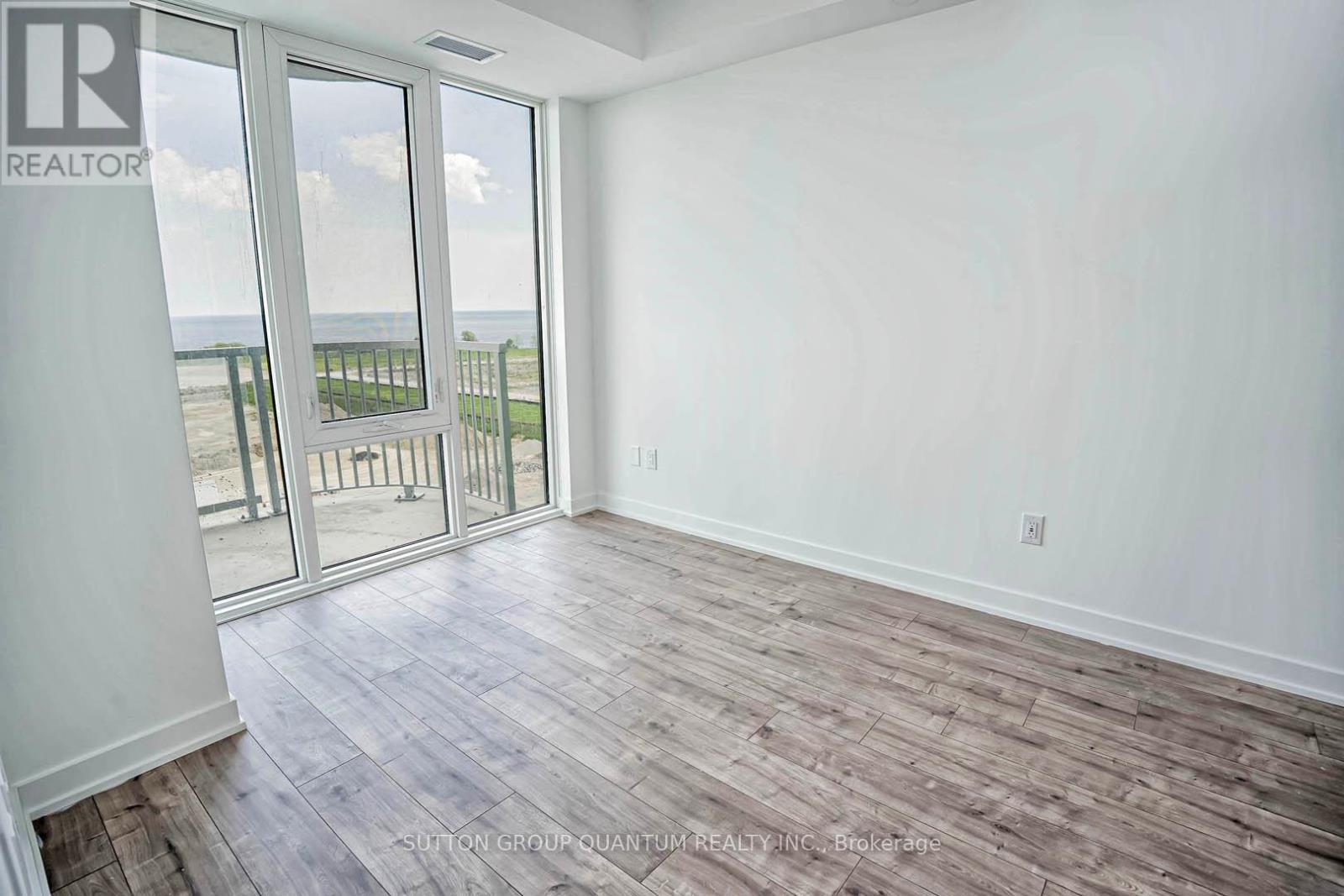 805 - 220 Missinnihe Way, Mississauga, Ontario  L5H 0A9 - Photo 13 - W12538096