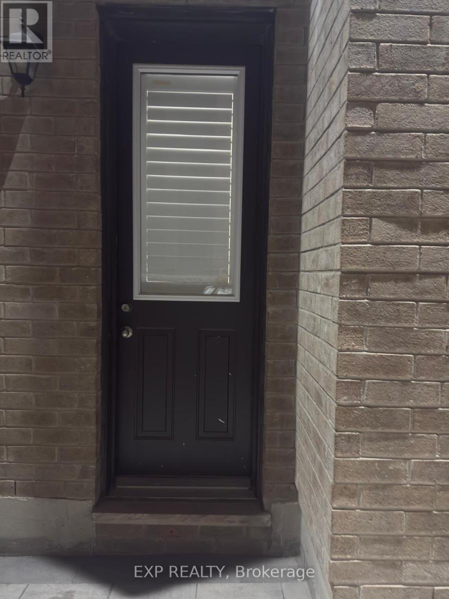 24 Frost Street, Brampton, Ontario  L6X 5P5 - Photo 2 - W12538108