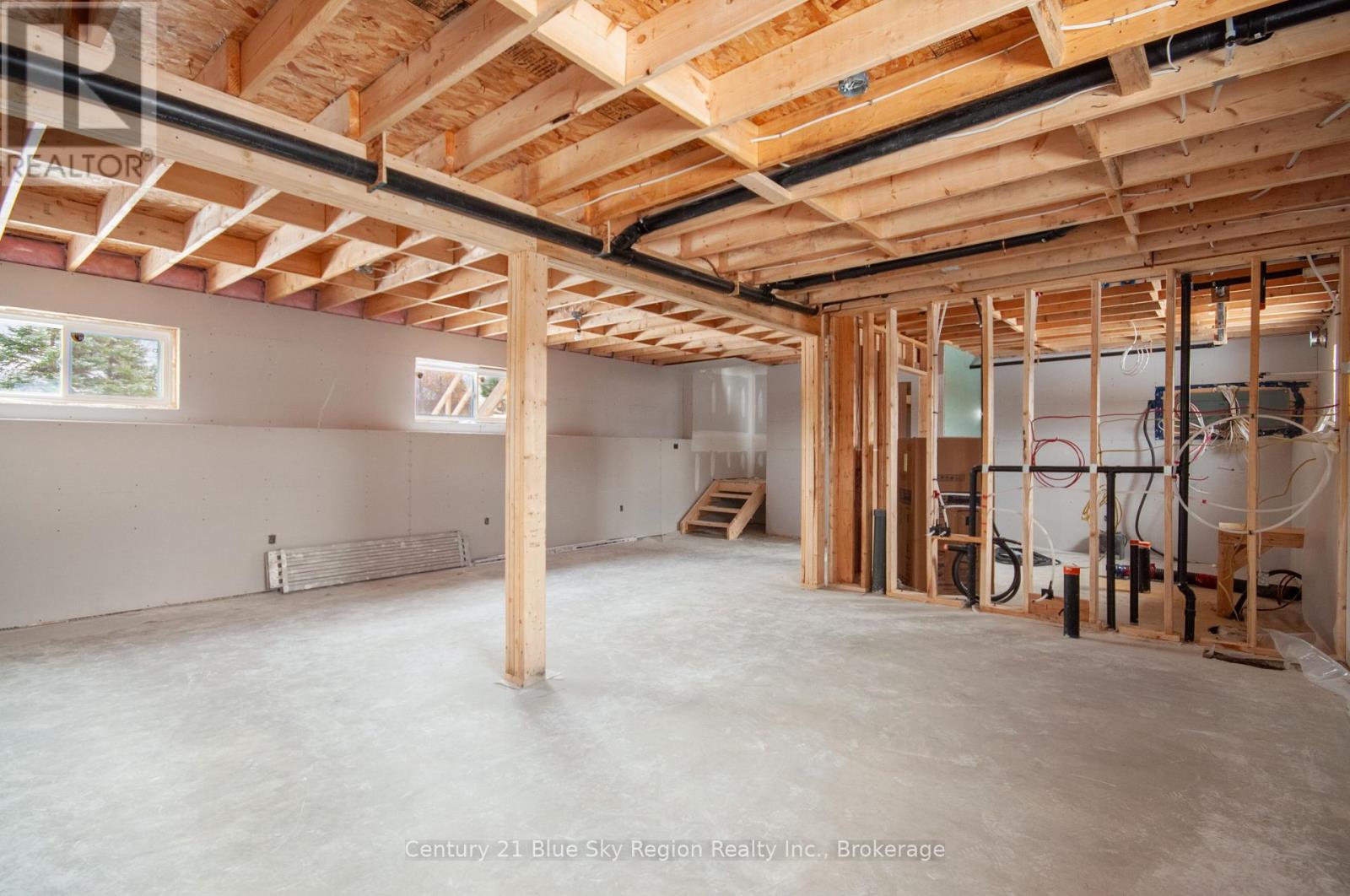 201 Talon Crescent, Bonfield, Ontario  P0H 2E0 - Photo 20 - X12538260