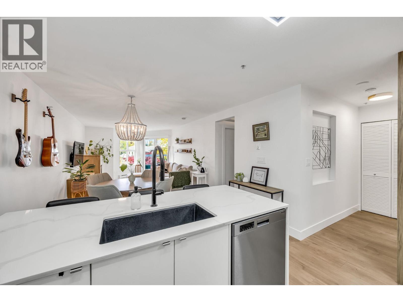 213 3038 E Kent Avenue South, Vancouver, British Columbia  V5S 4V8 - Photo 4 - R3066697