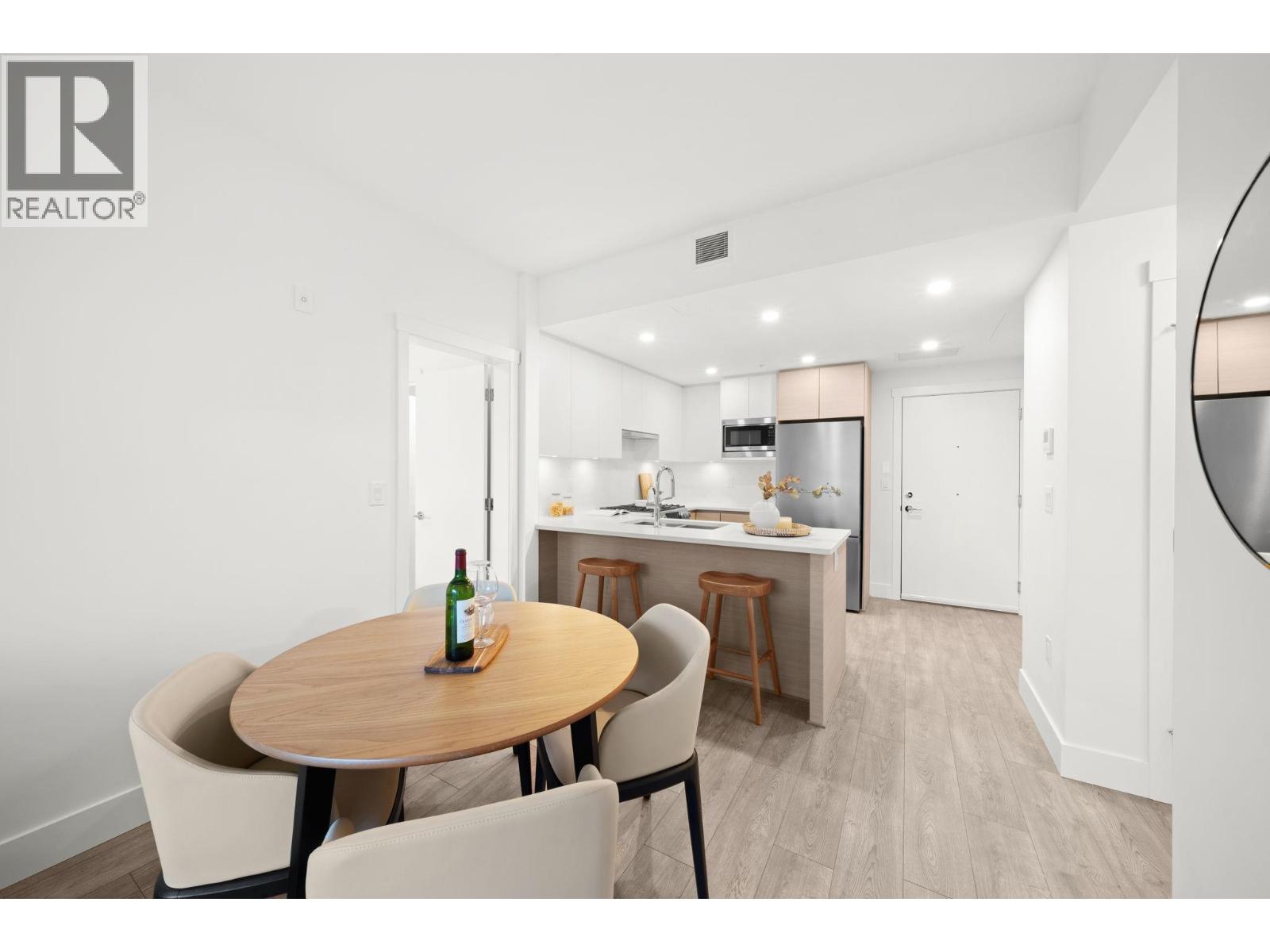 419 4788 Hastings Street, Burnaby, British Columbia  V5C 0P4 - Photo 7 - R3066702