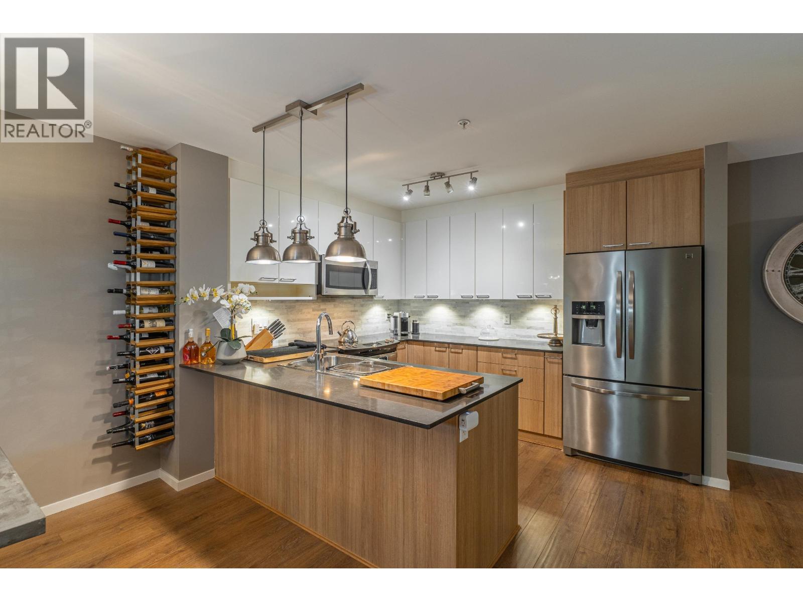 202 210 Lebleu Street, Coquitlam, British Columbia  V3K 4L6 - Photo 5 - R3066711