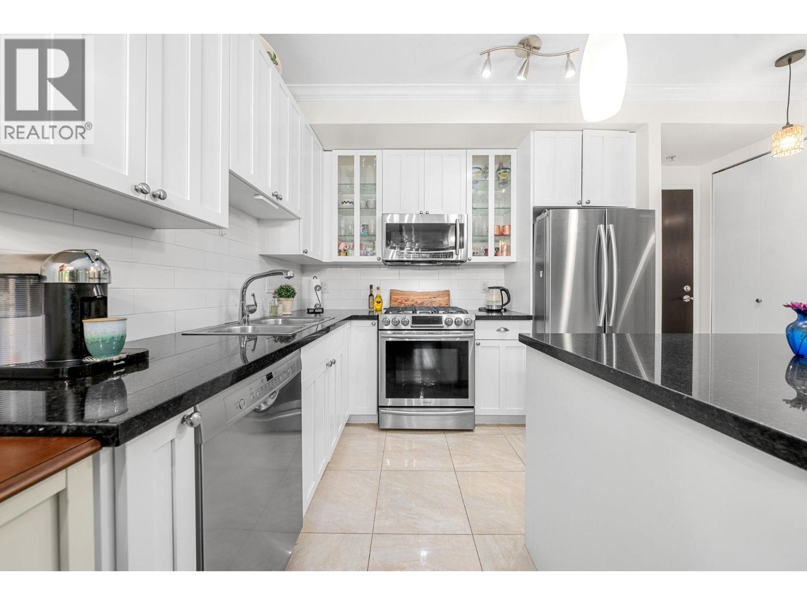 314 170 W 1st Street, North Vancouver, British Columbia  V7M 3P2 - Photo 15 - R3066718