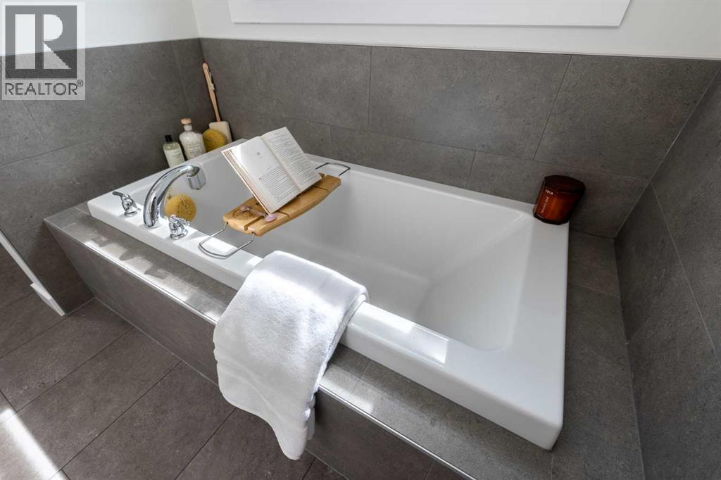 3026 Key Drive Sw, Airdrie, Alberta  T4B 5T1 - Photo 46 - A2239162