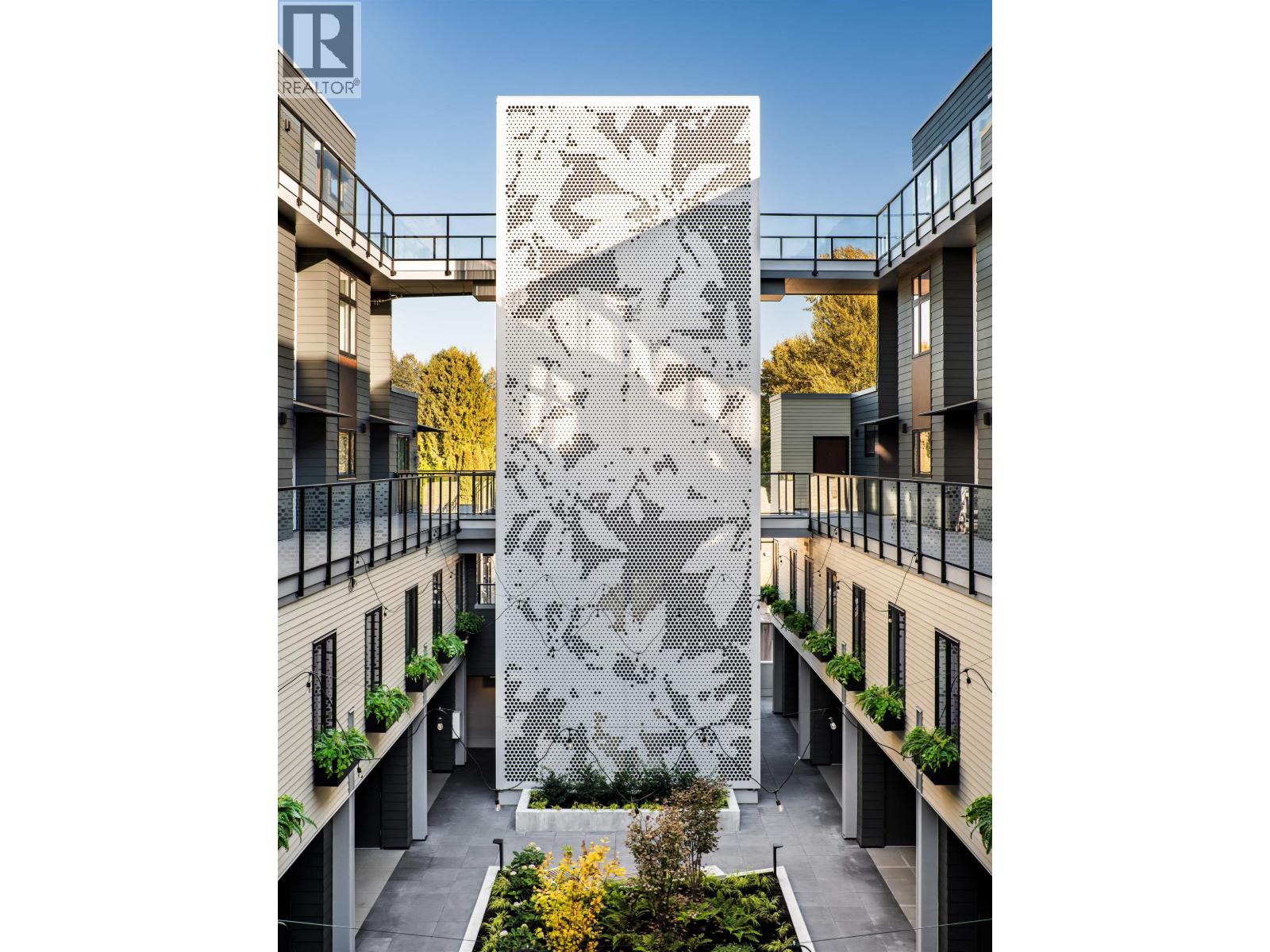 311 342 Mountain Highway, North Vancouver, British Columbia  V7J 2K8 - Photo 18 - R3062721