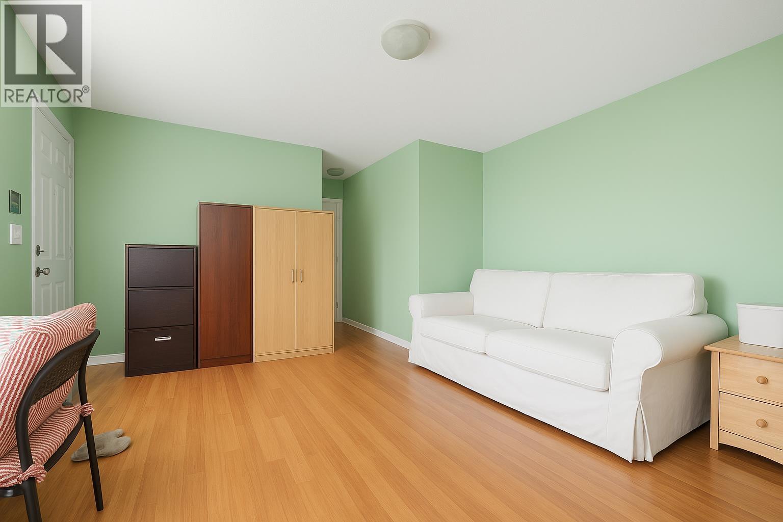 7722 12th Avenue, Burnaby, British Columbia  V3N 2K5 - Photo 14 - R3066680