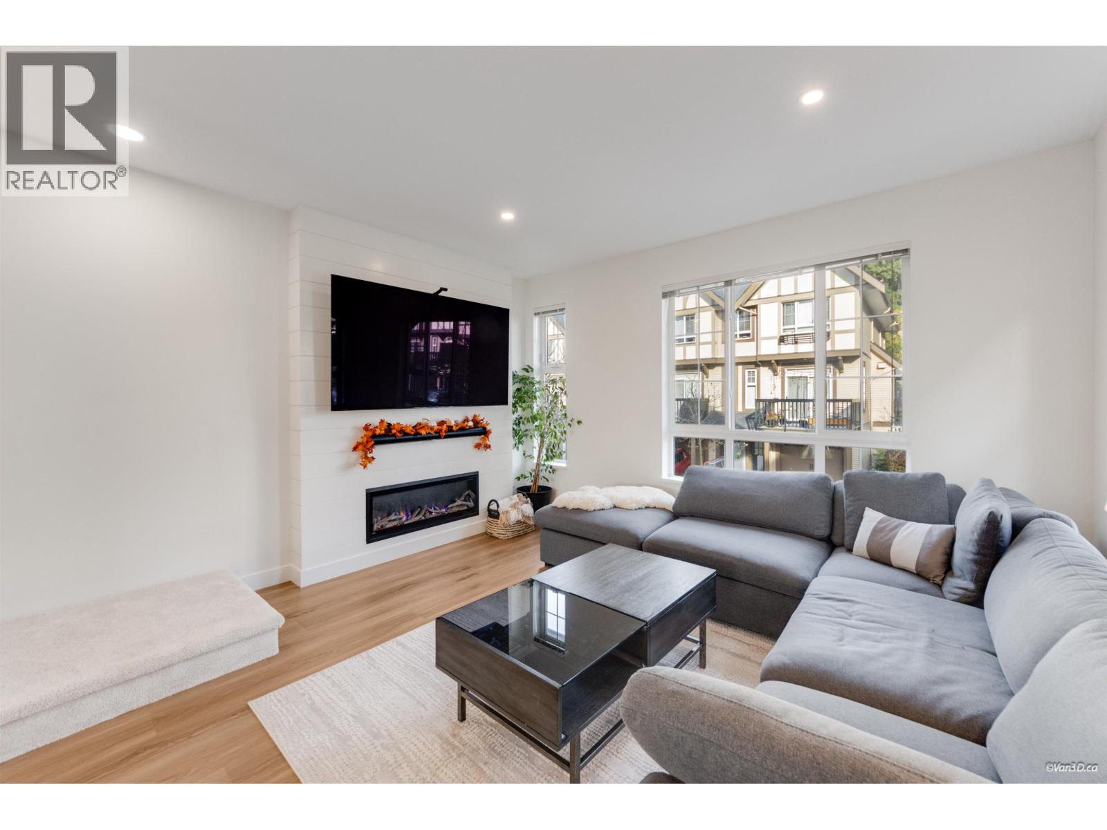 53 1338 Hames Crescent, Coquitlam, British Columbia  V3E 0J2 - Photo 6 - R3065809