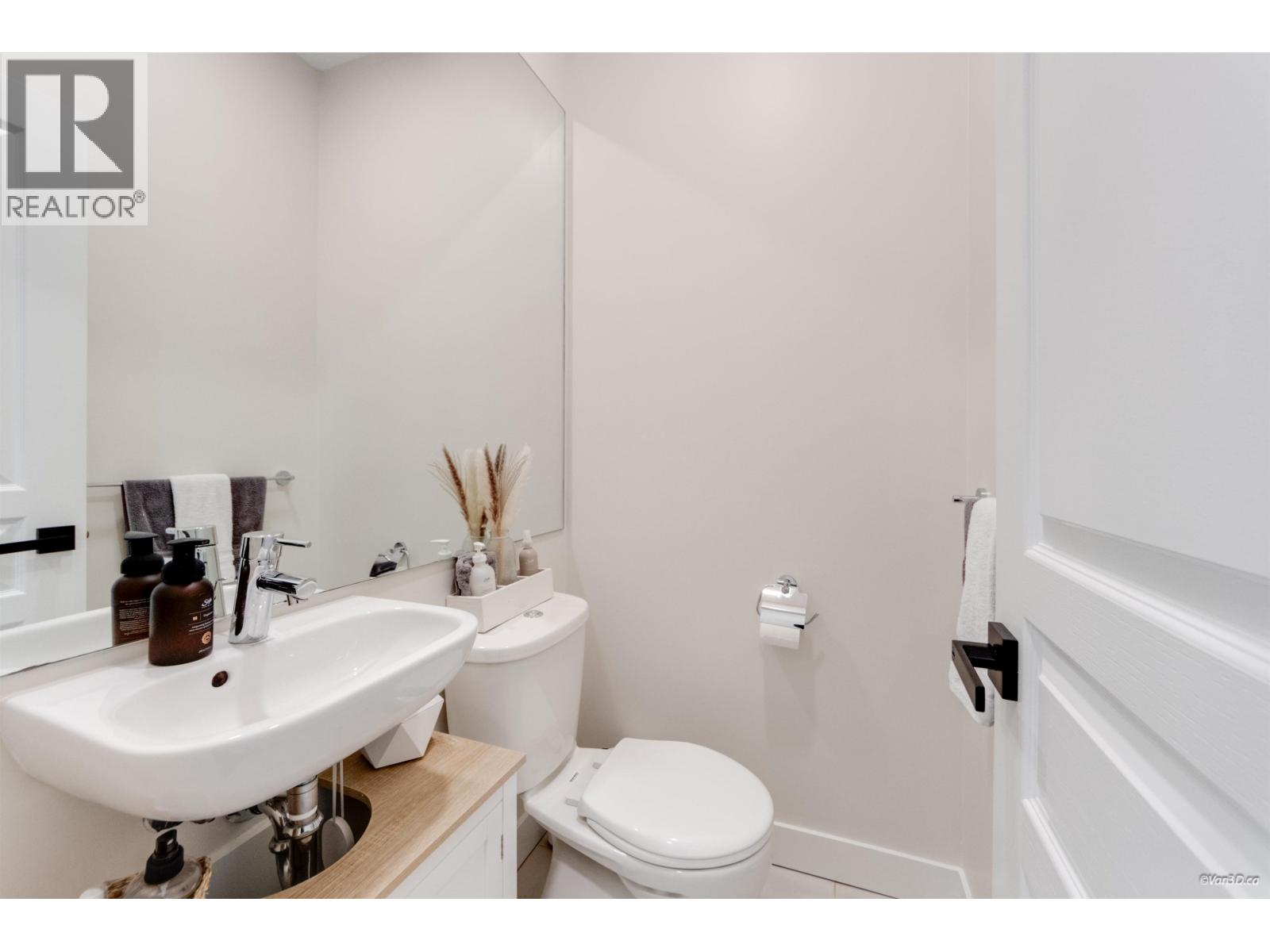 53 1338 Hames Crescent, Coquitlam, British Columbia  V3E 0J2 - Photo 17 - R3065809