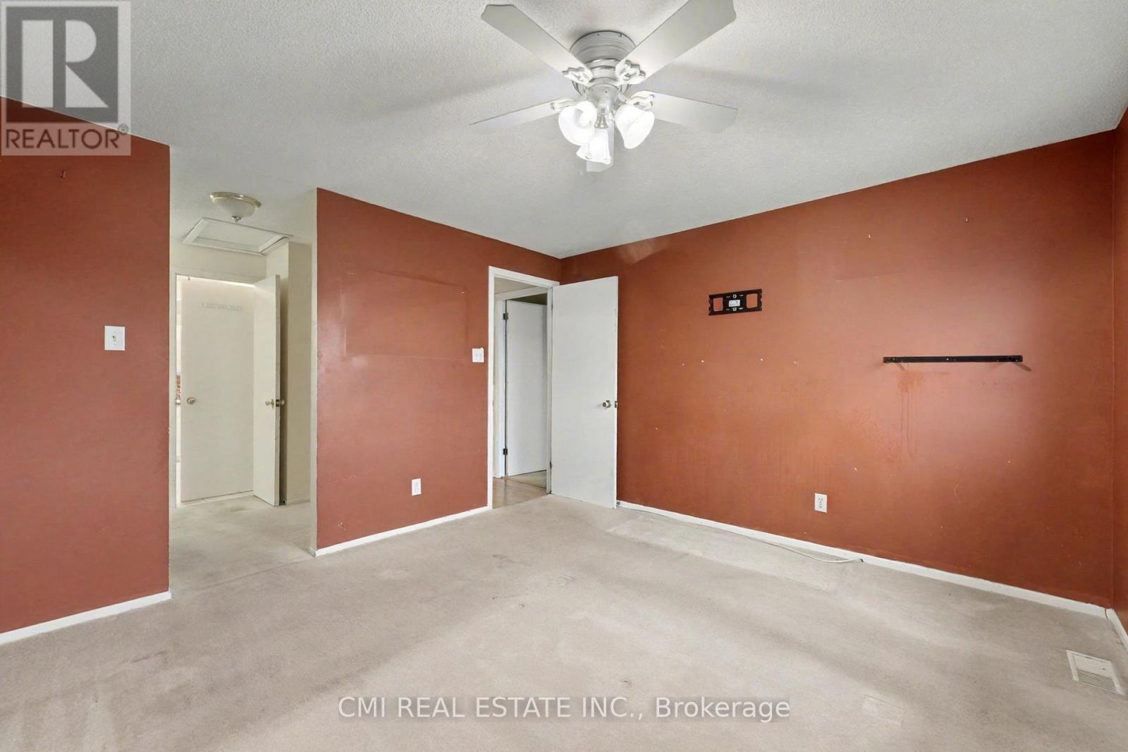 879 Beauclaire Drive, Ottawa, Ontario  K1C 2J5 - Photo 27 - X12537880