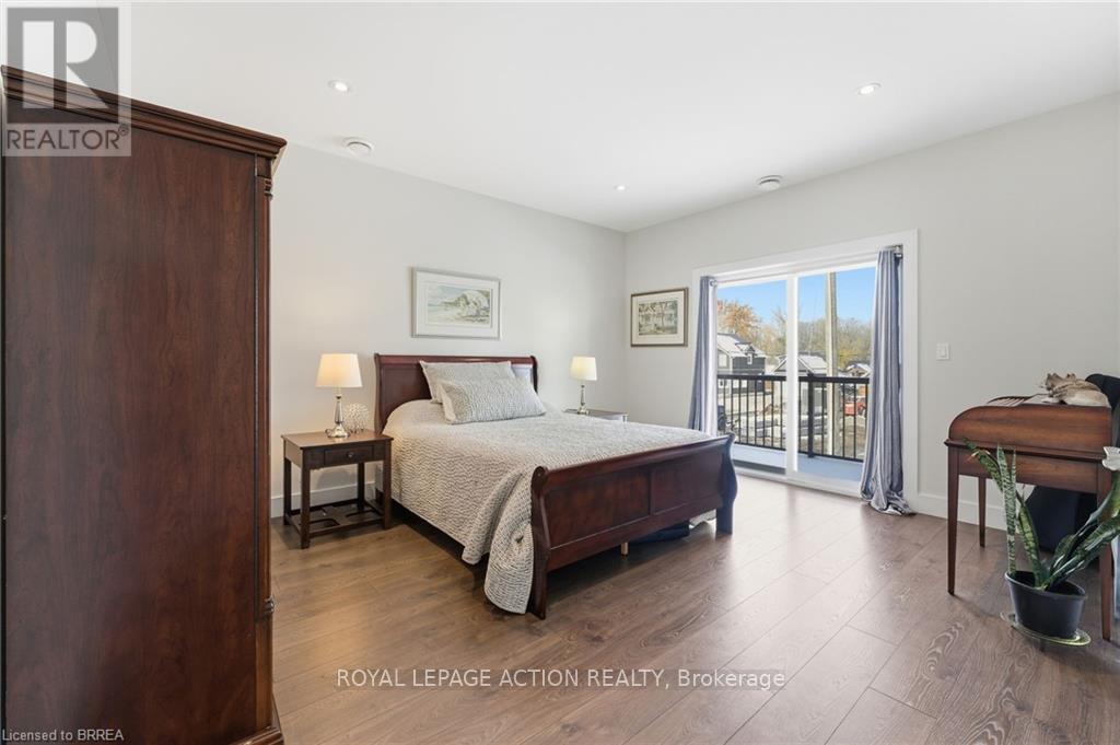 8 Arnold Street, Norfolk, Ontario  N0E 1R0 - Photo 25 - X12537898