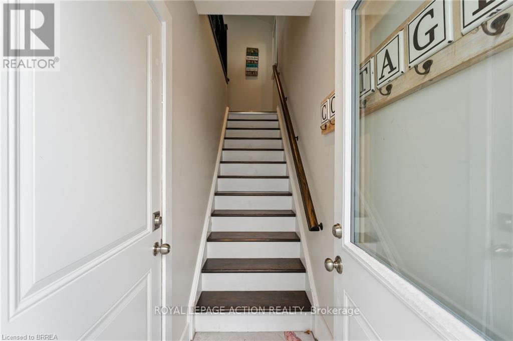 8 Arnold Street, Norfolk, Ontario  N0E 1R0 - Photo 28 - X12537898