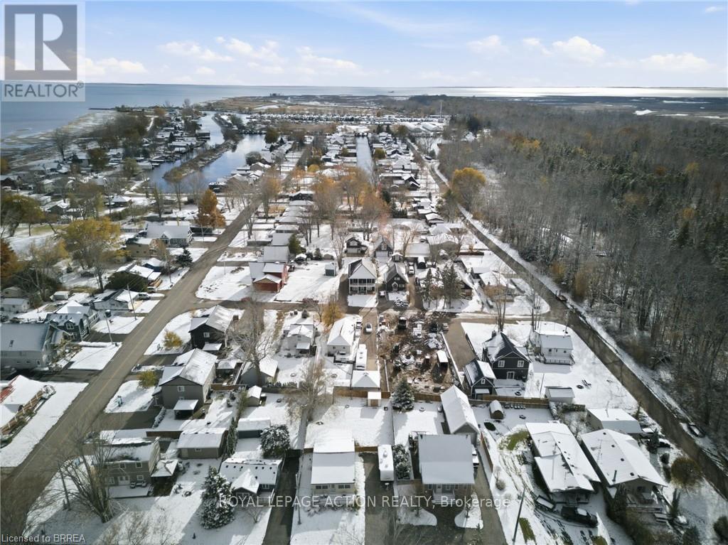 8 Arnold Street, Norfolk, Ontario  N0E 1R0 - Photo 44 - X12537898