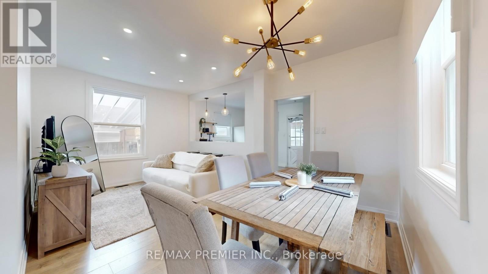 1 Burness Drive, St. Catharines, Ontario  L2P 1J2 - Photo 3 - X12538052