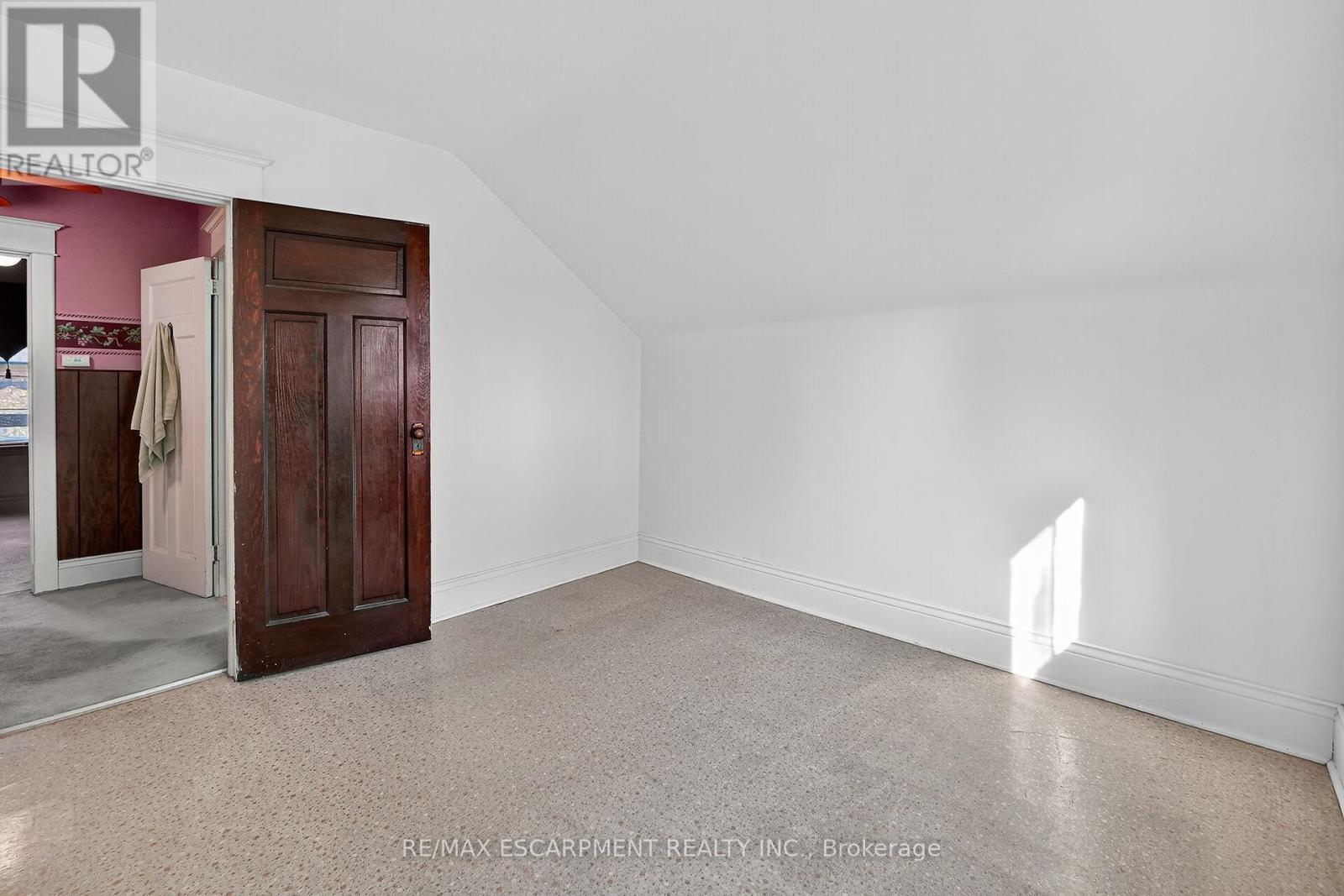 72 London Street N, Hamilton, Ontario  L8H 4B5 - Photo 21 - X12538116