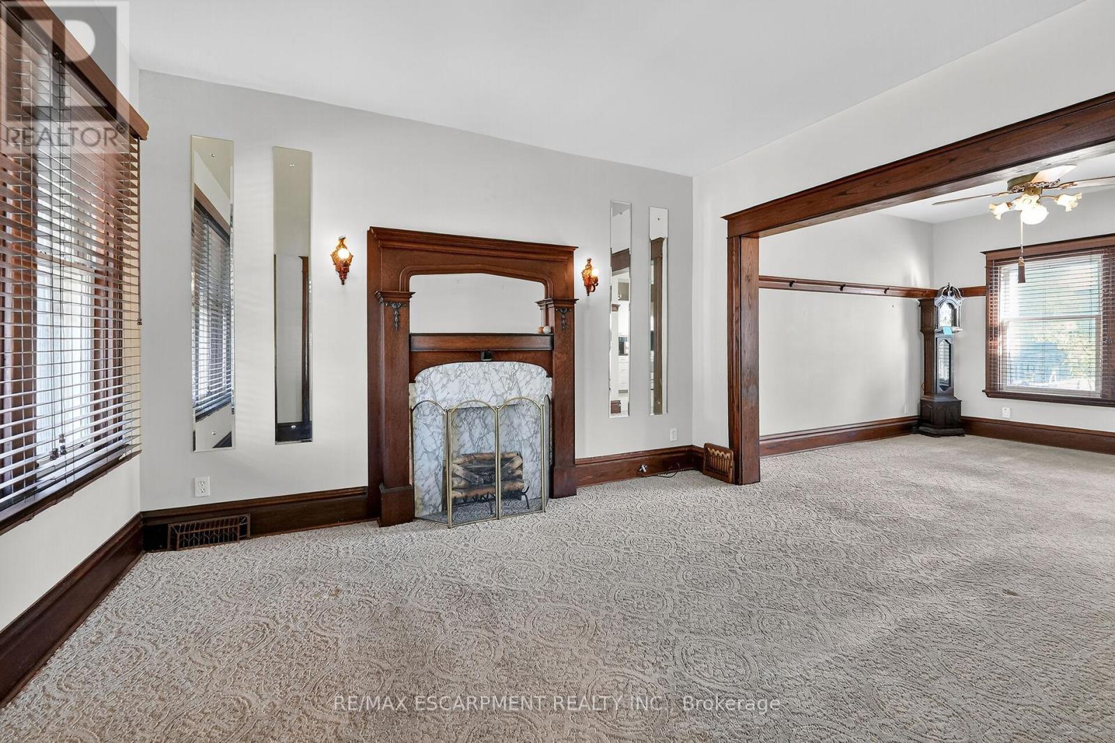 72 London Street N, Hamilton, Ontario  L8H 4B5 - Photo 7 - X12538116