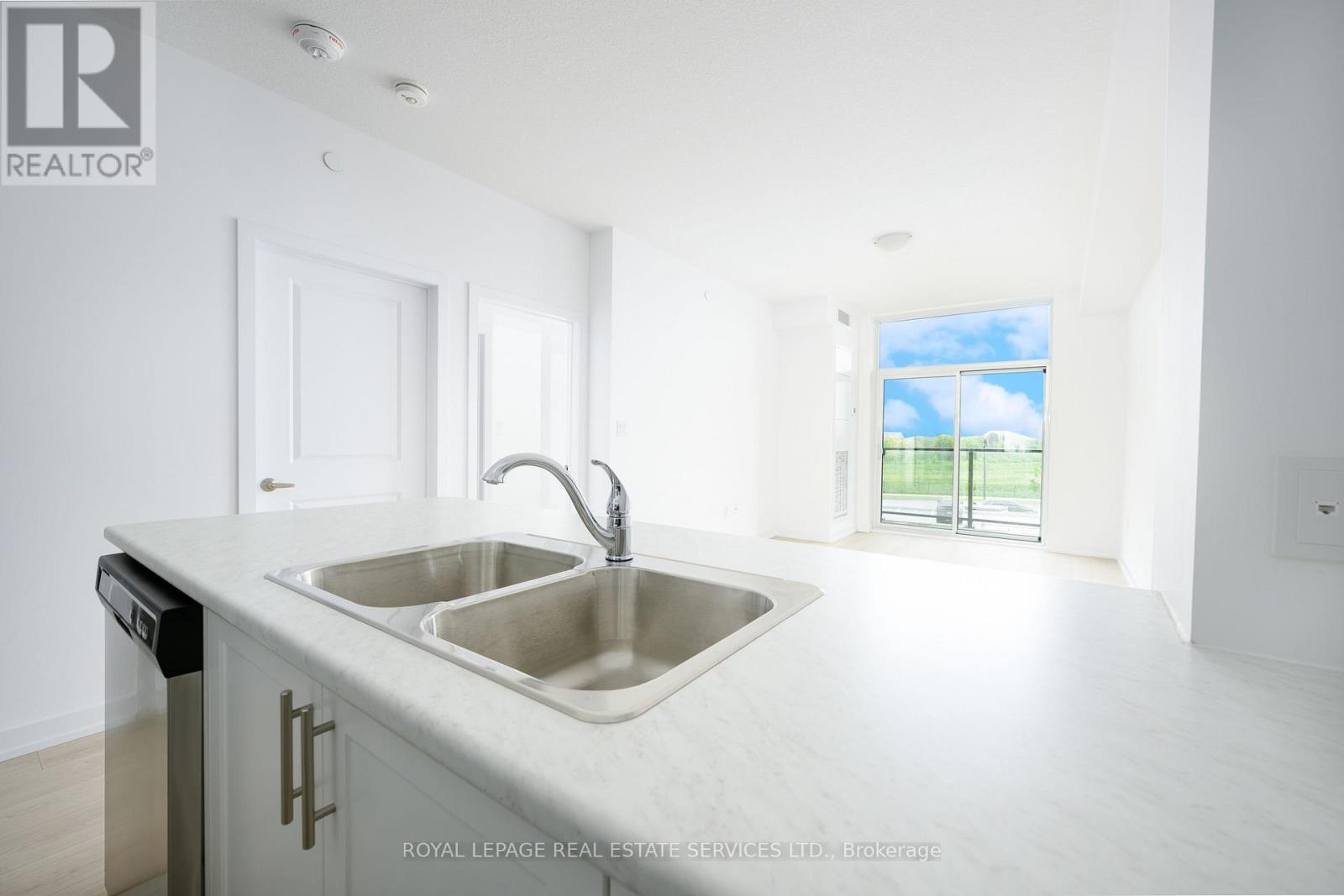 231 - 450 Dundas Street E, Hamilton, Ontario  L0R 2H8 - Photo 10 - X12538124