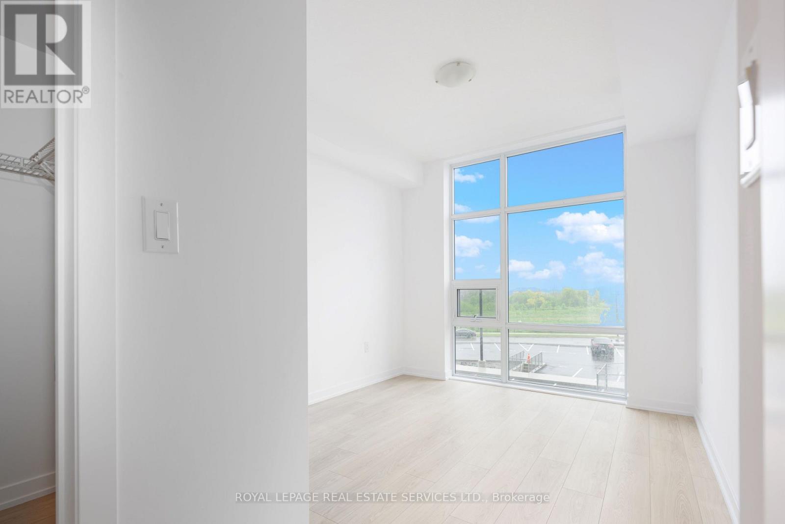 231 - 450 Dundas Street E, Hamilton, Ontario  L0R 2H8 - Photo 16 - X12538124