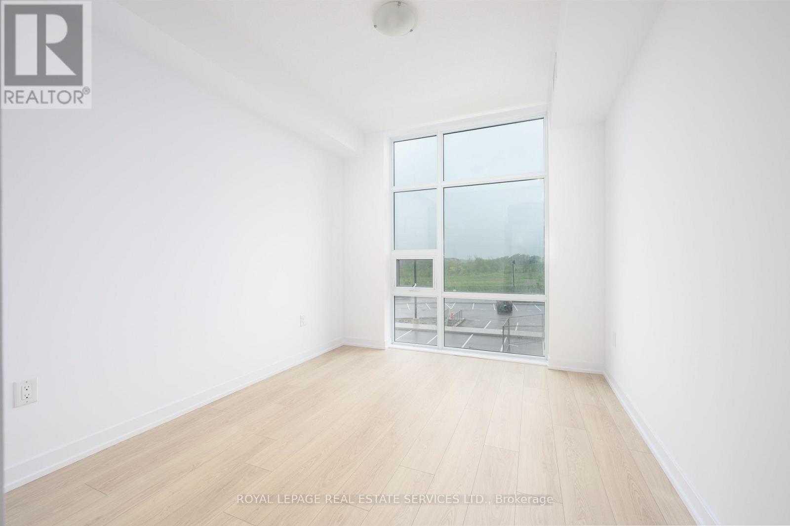 231 - 450 Dundas Street E, Hamilton, Ontario  L0R 2H8 - Photo 18 - X12538124