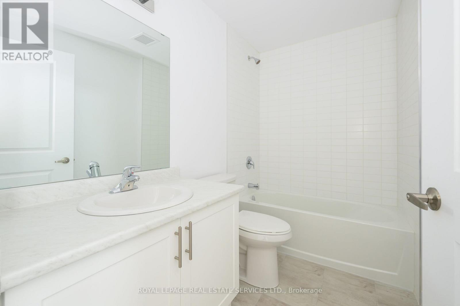 231 - 450 Dundas Street E, Hamilton, Ontario  L0R 2H8 - Photo 21 - X12538124