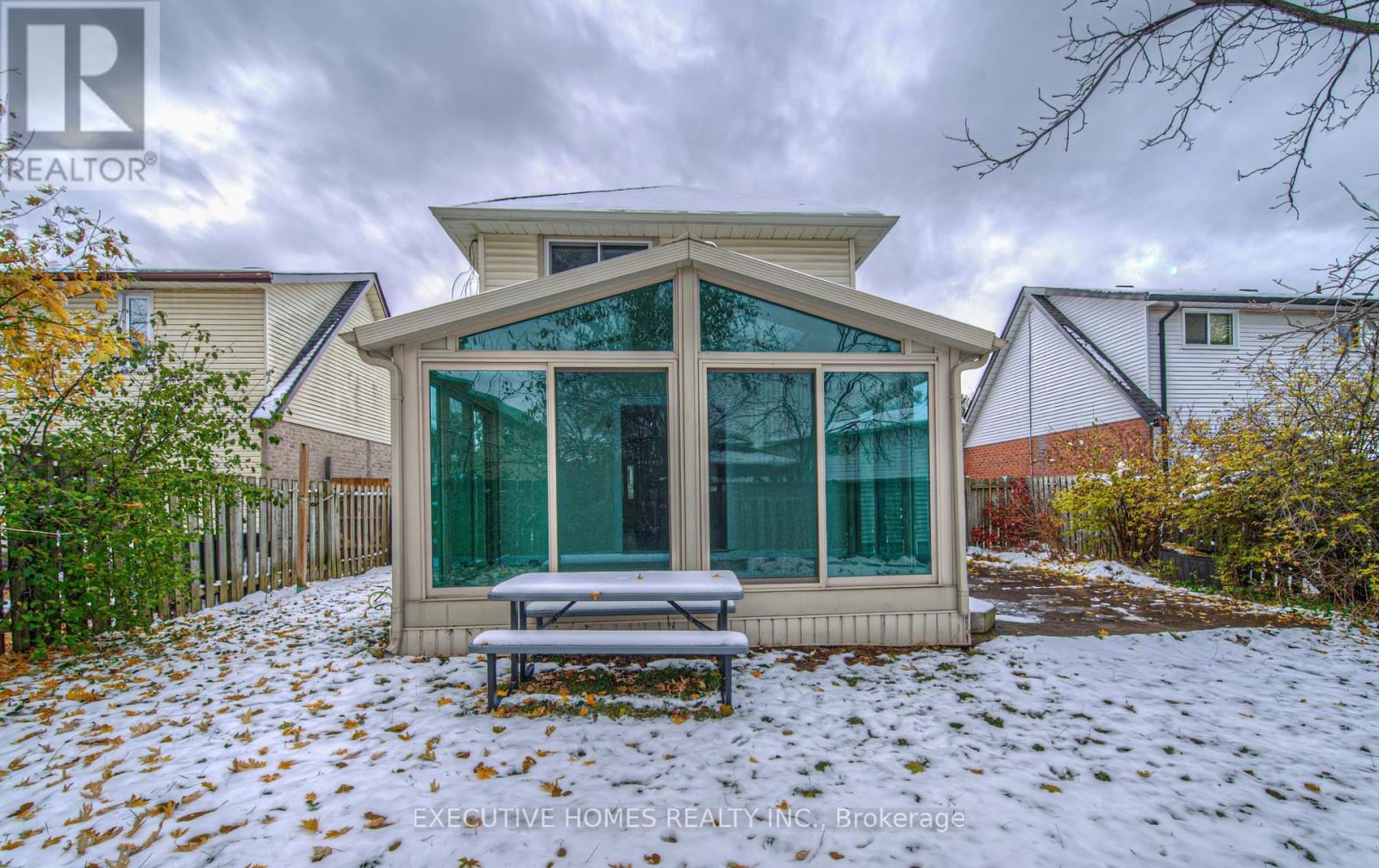 595 Preston Parkway, Cambridge, Ontario  N3H 5J9 - Photo 38 - X12309920