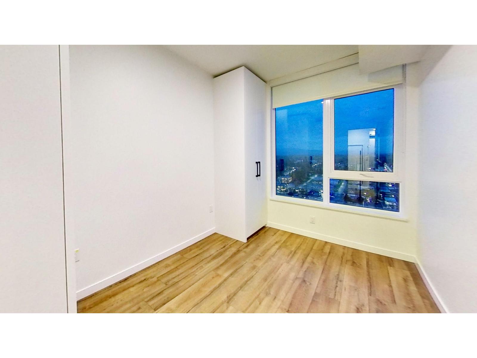 32xx 10448 University Drive, Surrey, British Columbia  V3T 0S7 - Photo 3 - R3066769