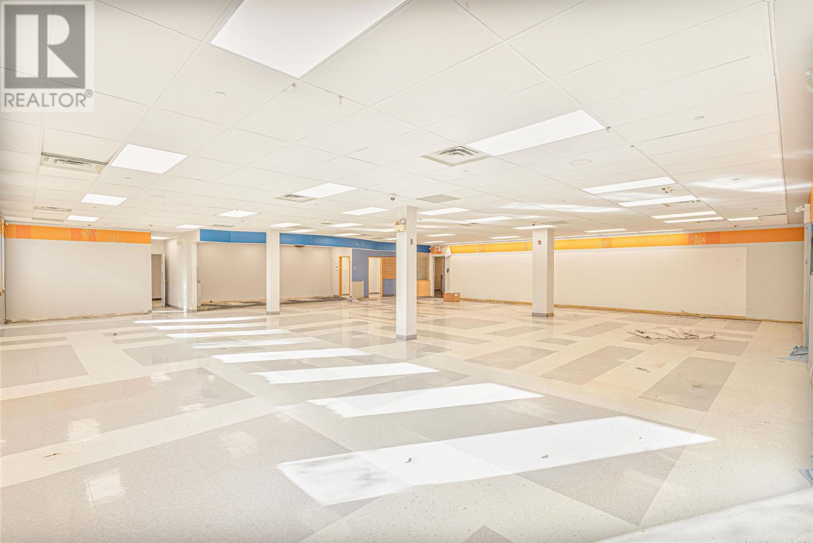 199 Grafton Street, Charlottetown, Prince Edward Island C1A 1L2 - Photo 3 - 202527762