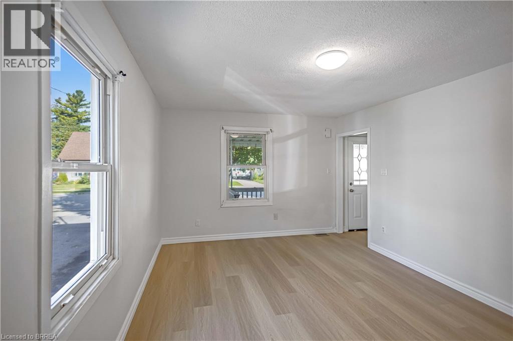 68 Dorothy Street, Brantford, Ontario  N3S 1H2 - Photo 8 - 40768725