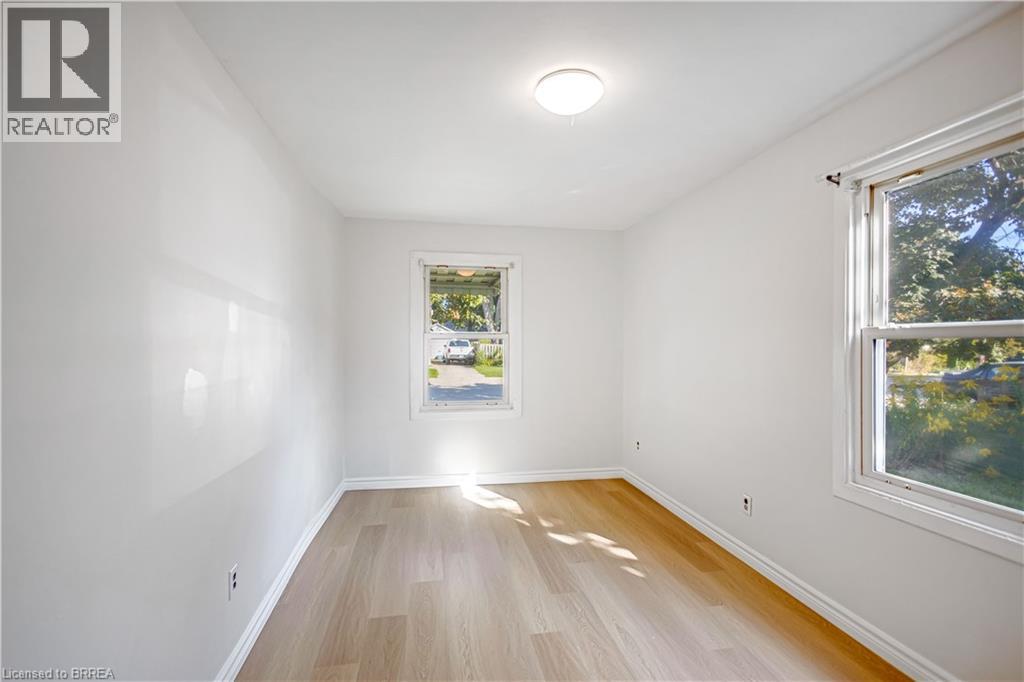 68 Dorothy Street, Brantford, Ontario  N3S 1H2 - Photo 14 - 40768725